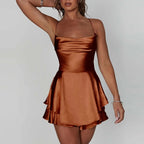 Damen Satin-Jumpsuit-Kleid mit Volant und Schnürrücken