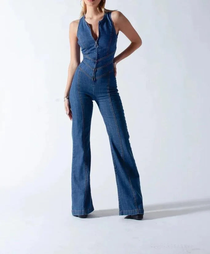 Damen-Jeans-Jumpsuit figurbetont mit Rückenausschnitt und ausgestelltem Bein