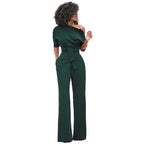 Eleganter Damen-Jumpsuit mit einer freien Schulter und Gürtel
